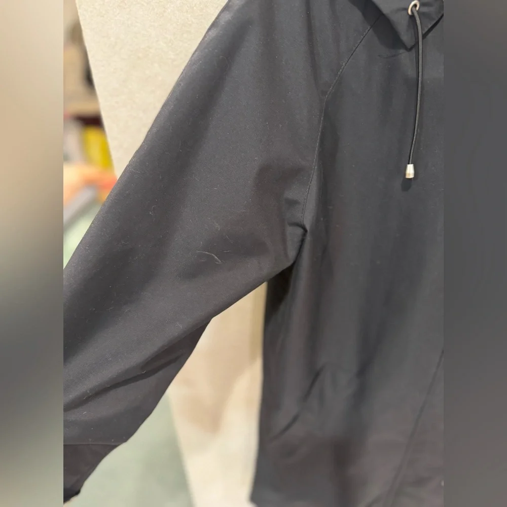 ✨ Authentic Burberry Coat ✨ - Women’s - Size: 6 - Picture 10 of 10